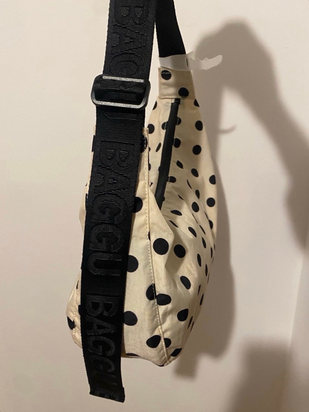 Baggu x UO polkadot crescent bag - Picture 2 of 5